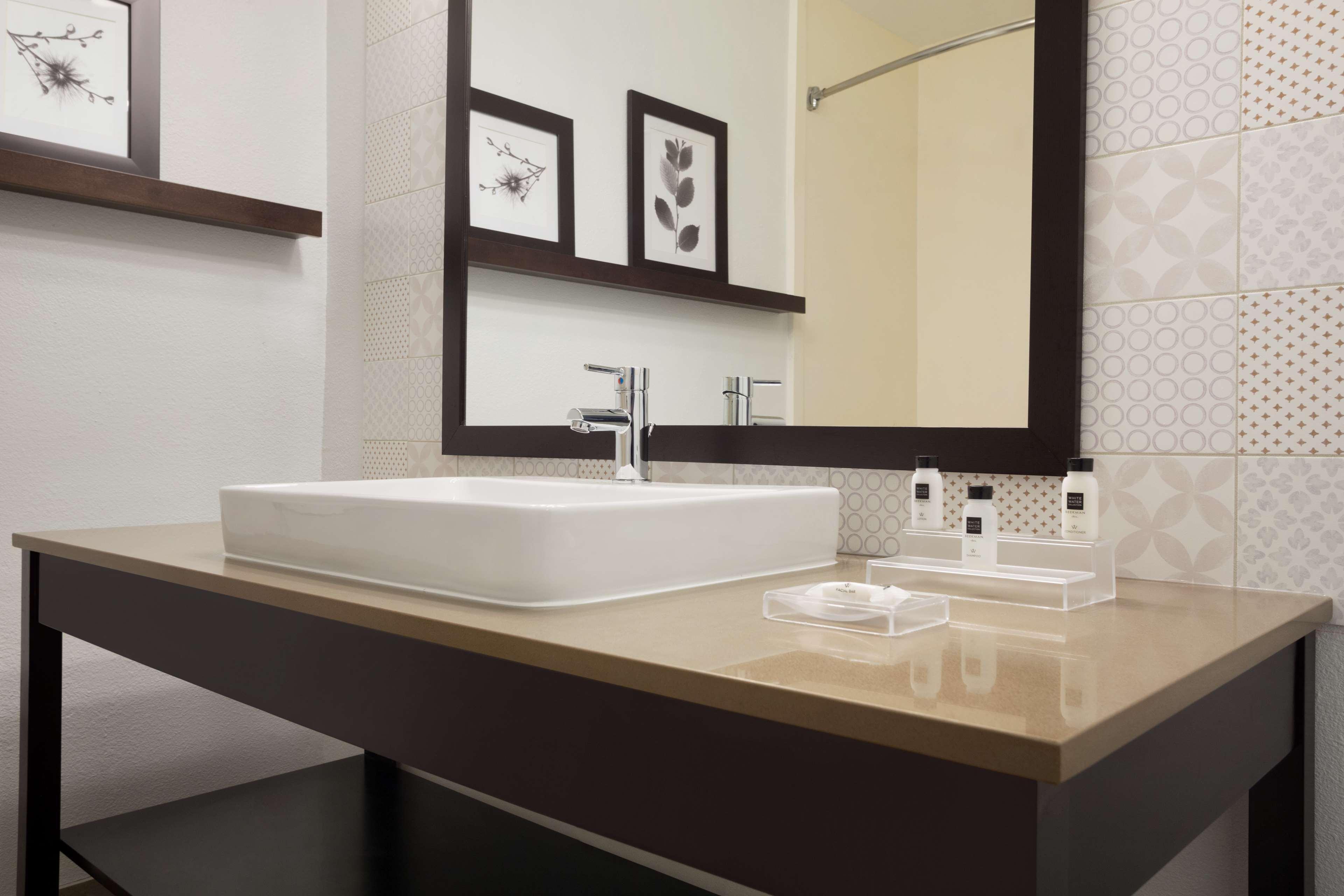 Country Inn & Suites By Radisson, Dfw Airport South, Tx Irving Zewnętrze zdjęcie