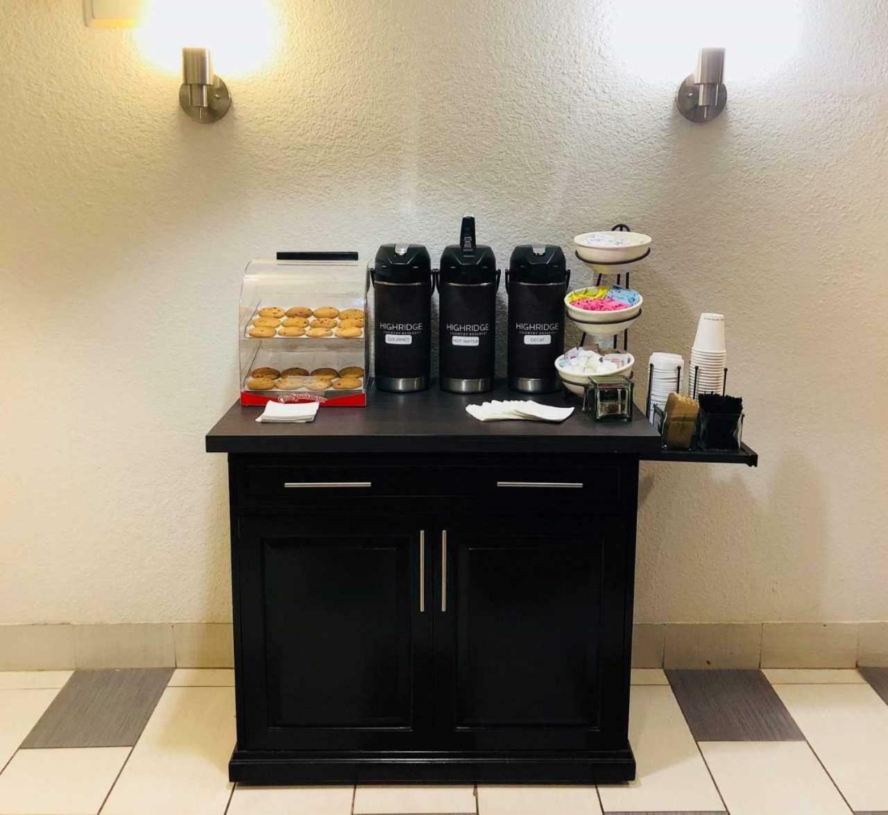 Country Inn & Suites By Radisson, Dfw Airport South, Tx Irving Zewnętrze zdjęcie